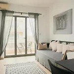 Porto By Shmoo! 公寓