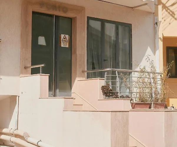 Porto By Shmoo! Is-Swieqi